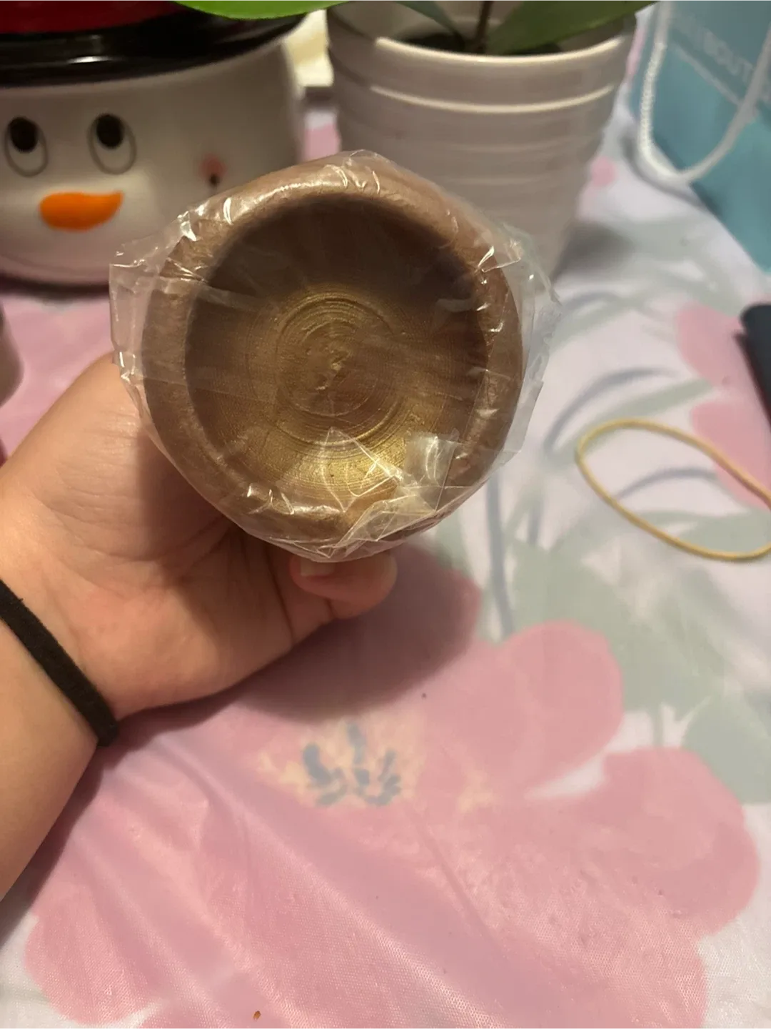 A Moroccan red lipstick image indicator(2)