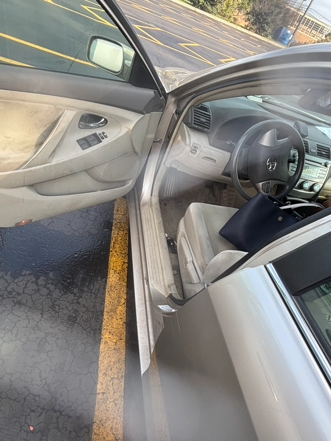 2017 Toyota Camry  1200 $ for sale un Chicago - photo 2