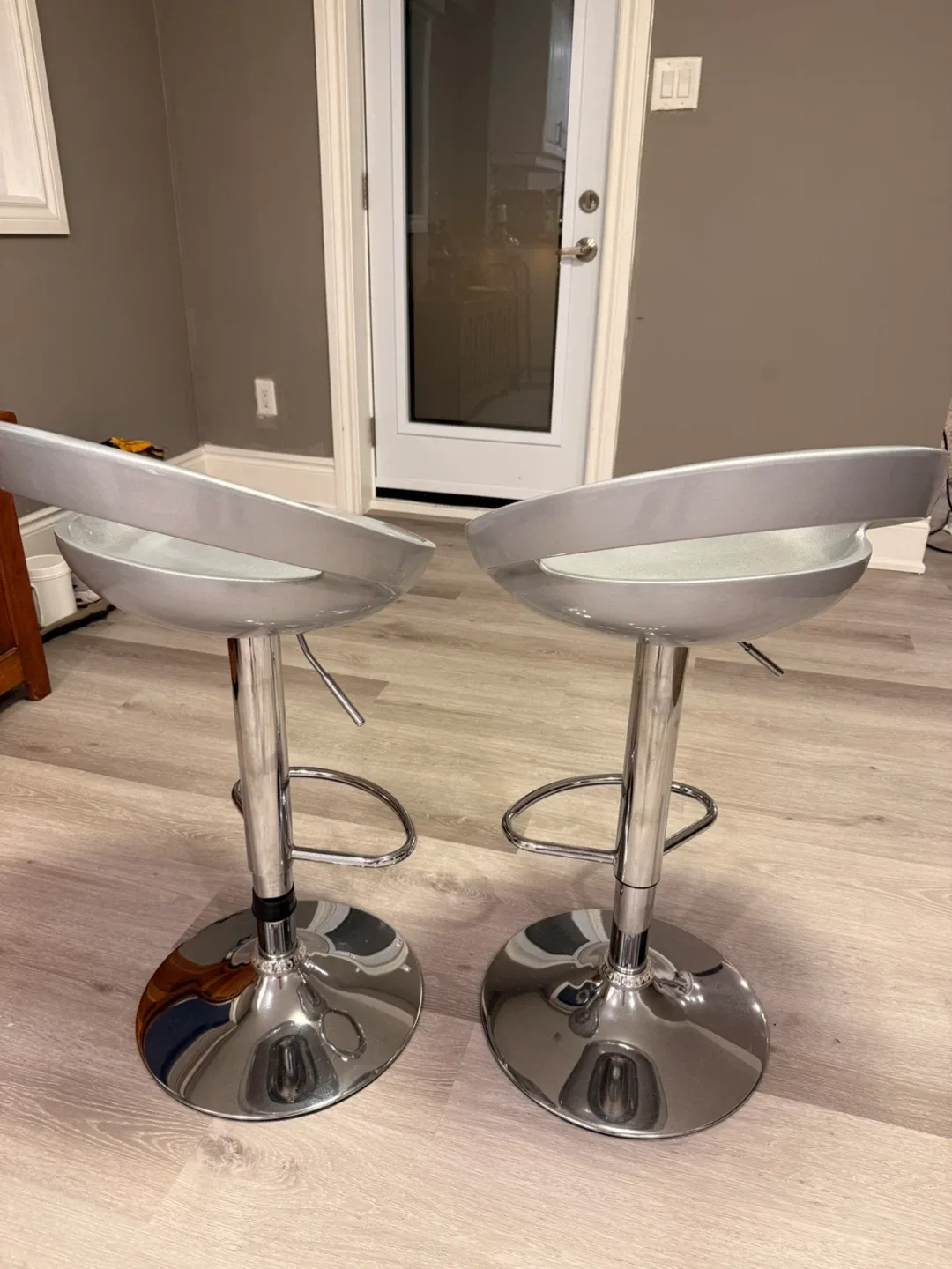 Set of 2 Silver Bar Stools image indicator(2)
