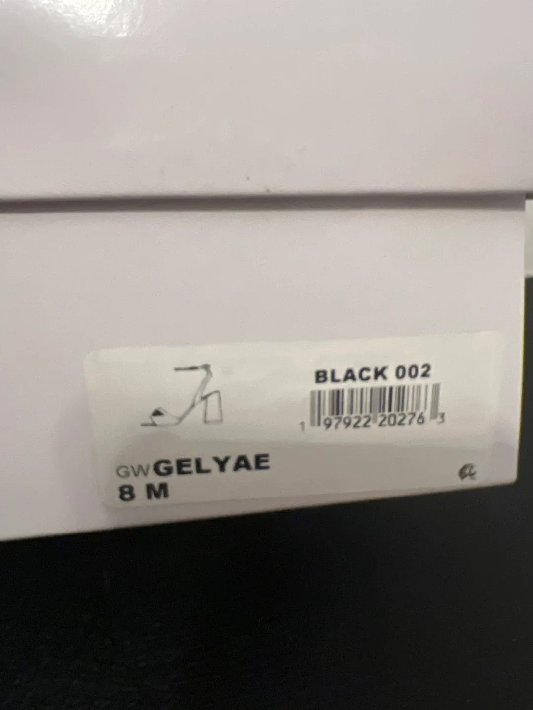 Guess Gelyae Black Sandals - Size 8M image indicator(2)