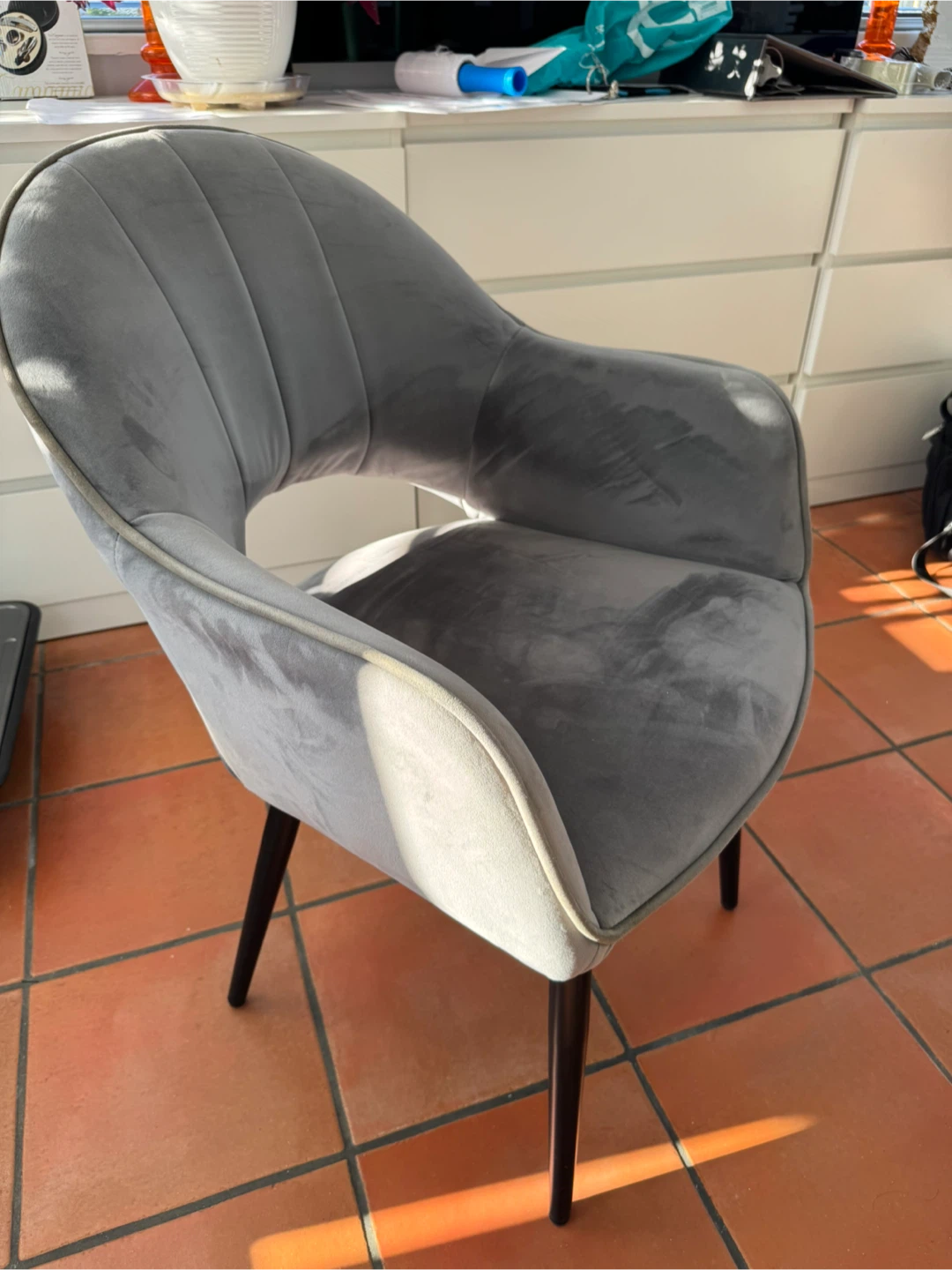 Grey Velvet Dining Set - Table and 4 Chairs - photo 3