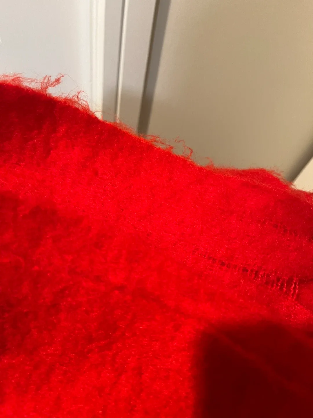 Red Fringe Scarf image indicator(2)