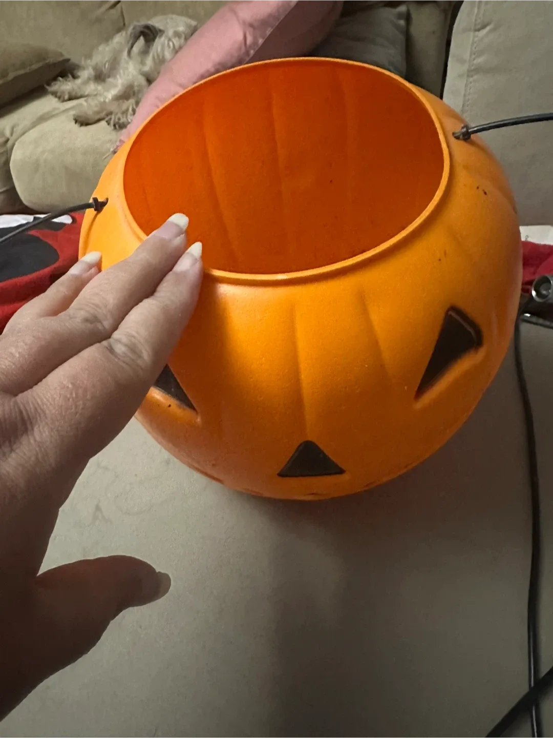 Halloween Pumpkin Candy Bucket 🥕 image indicator(2)
