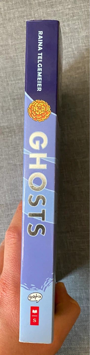 Ghosts by Raina Telgemeier - photo 2