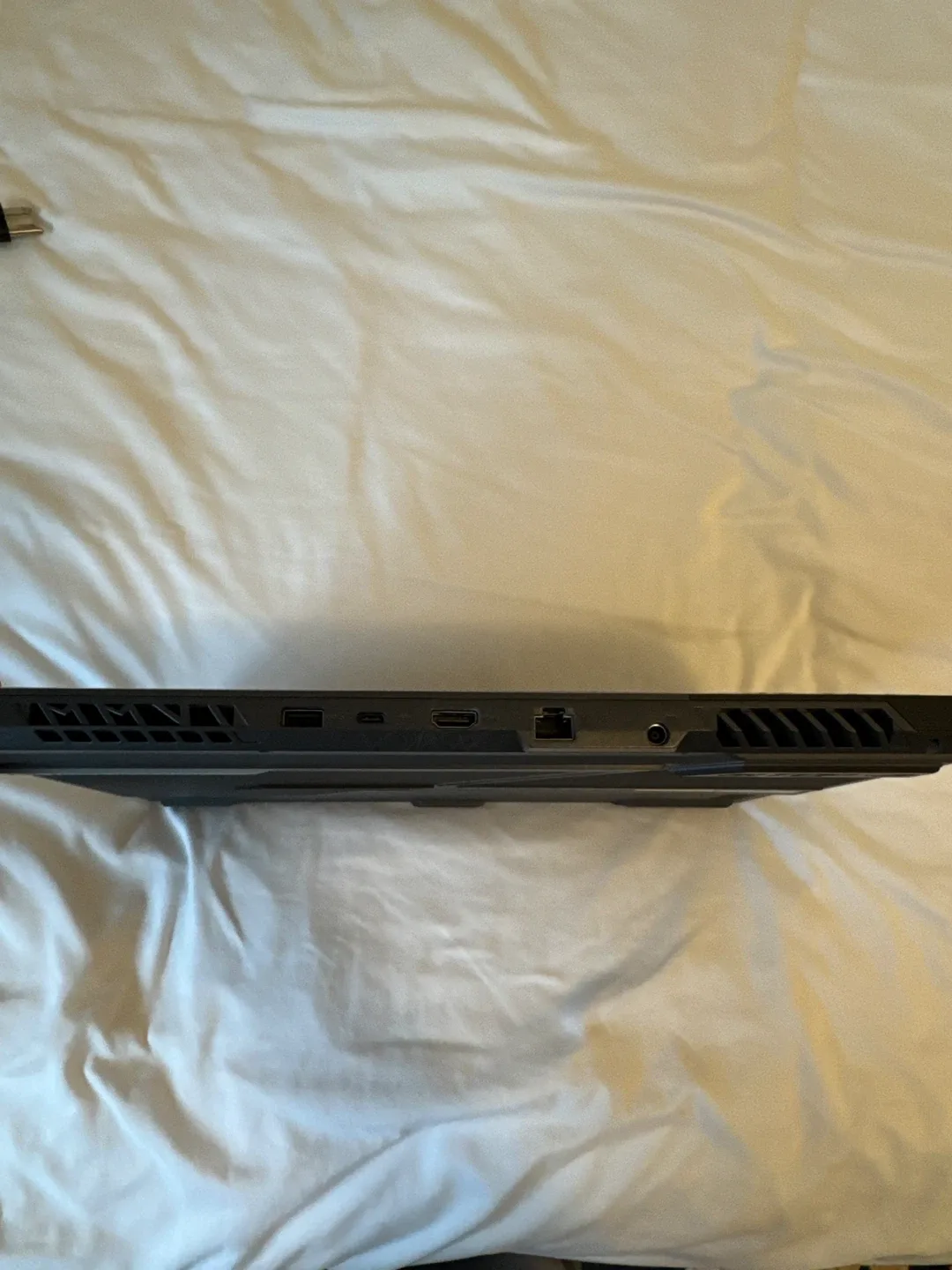 ASUS ROG Strix G15 Gaming Laptop image indicator(4)