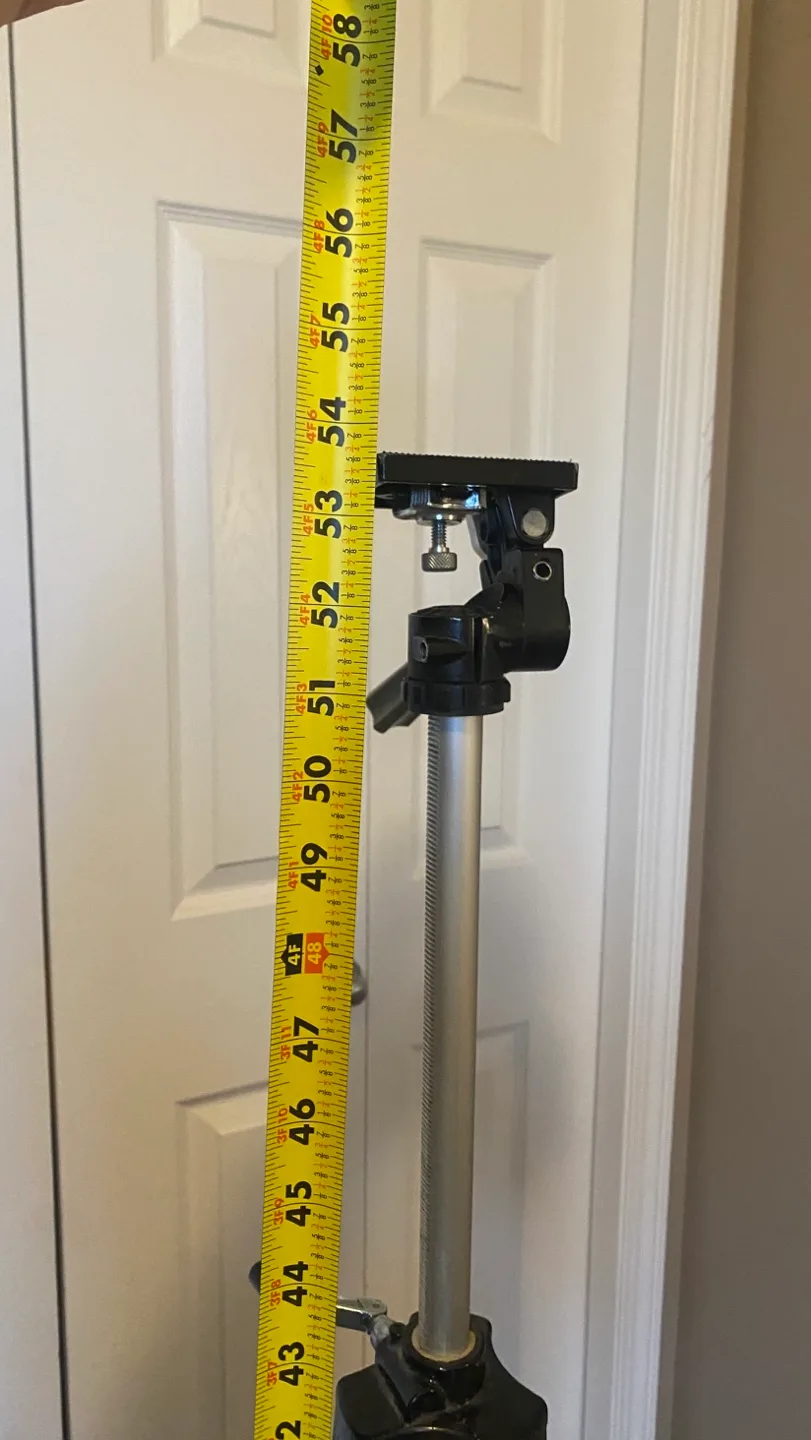 Camera Tripod - Adjustable Height image indicator(3)