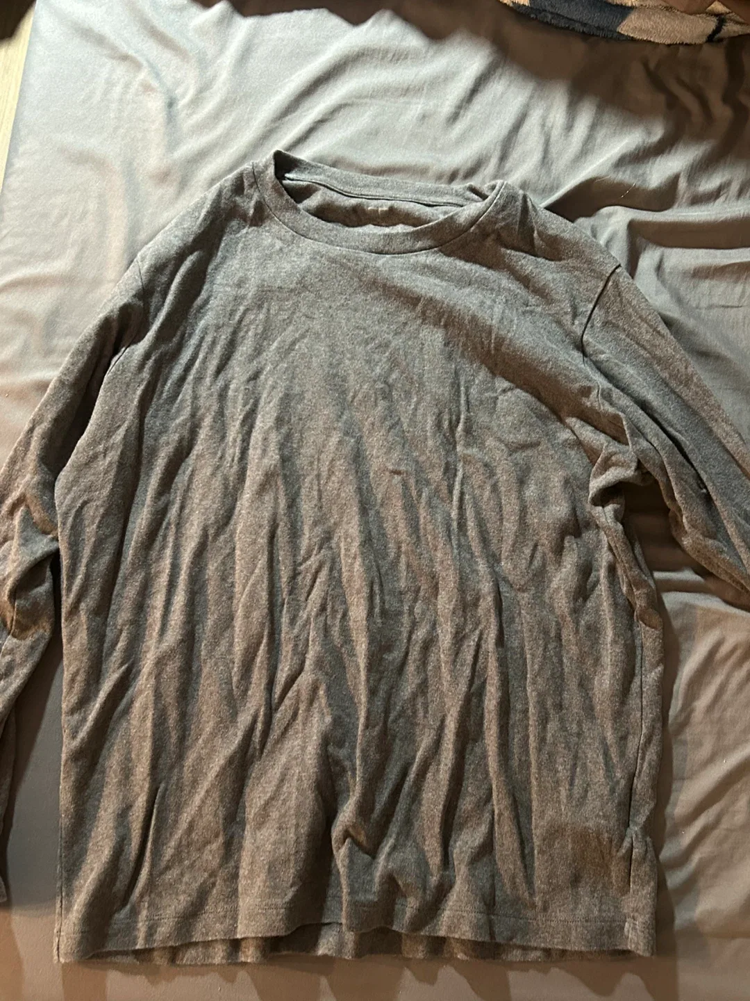 Uniqlo- Grey Long Sleeve Shirt