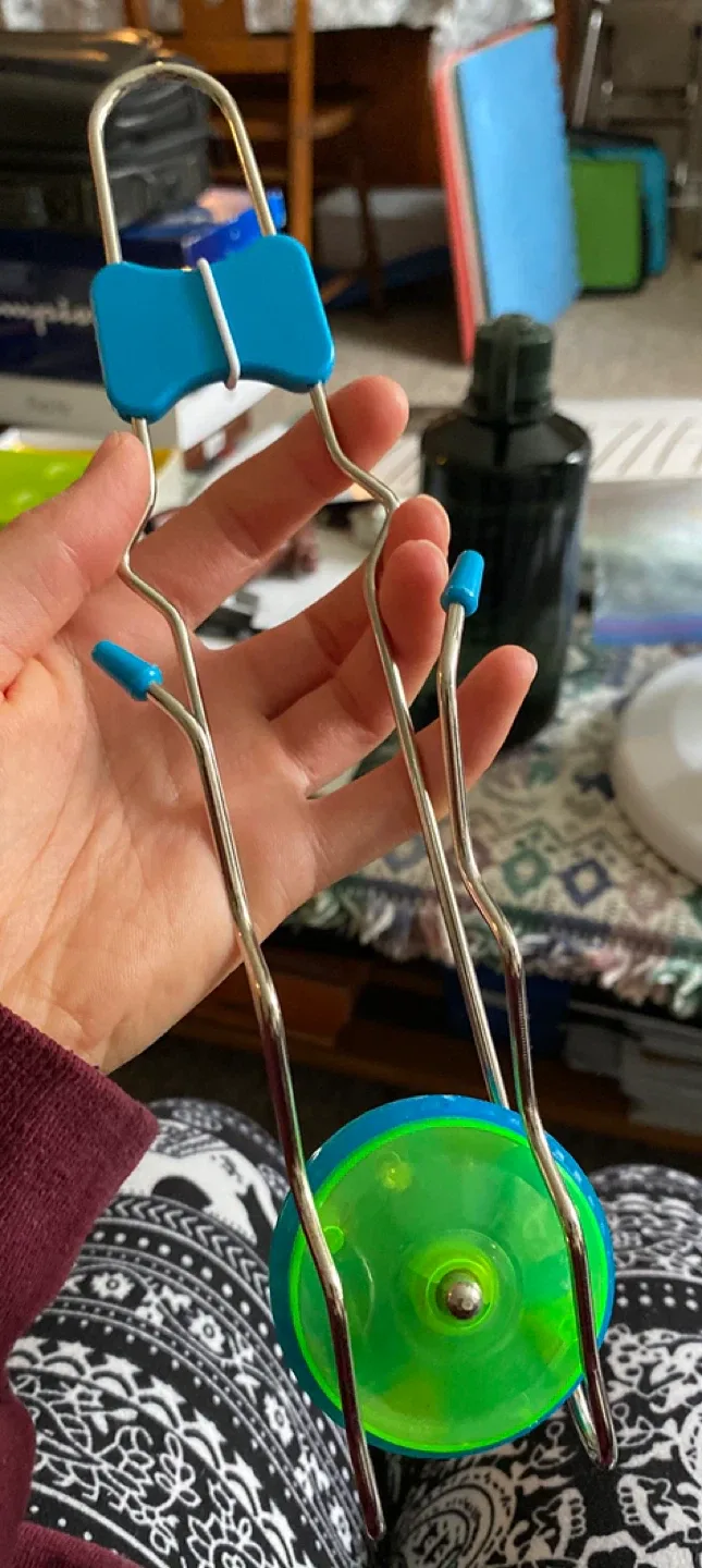 FREE -  Metal & Plastic Toy thumbnail