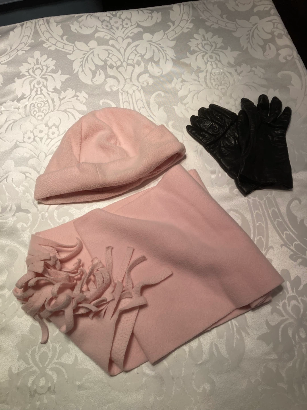 Pink Hat & Scarf Set, black gloves