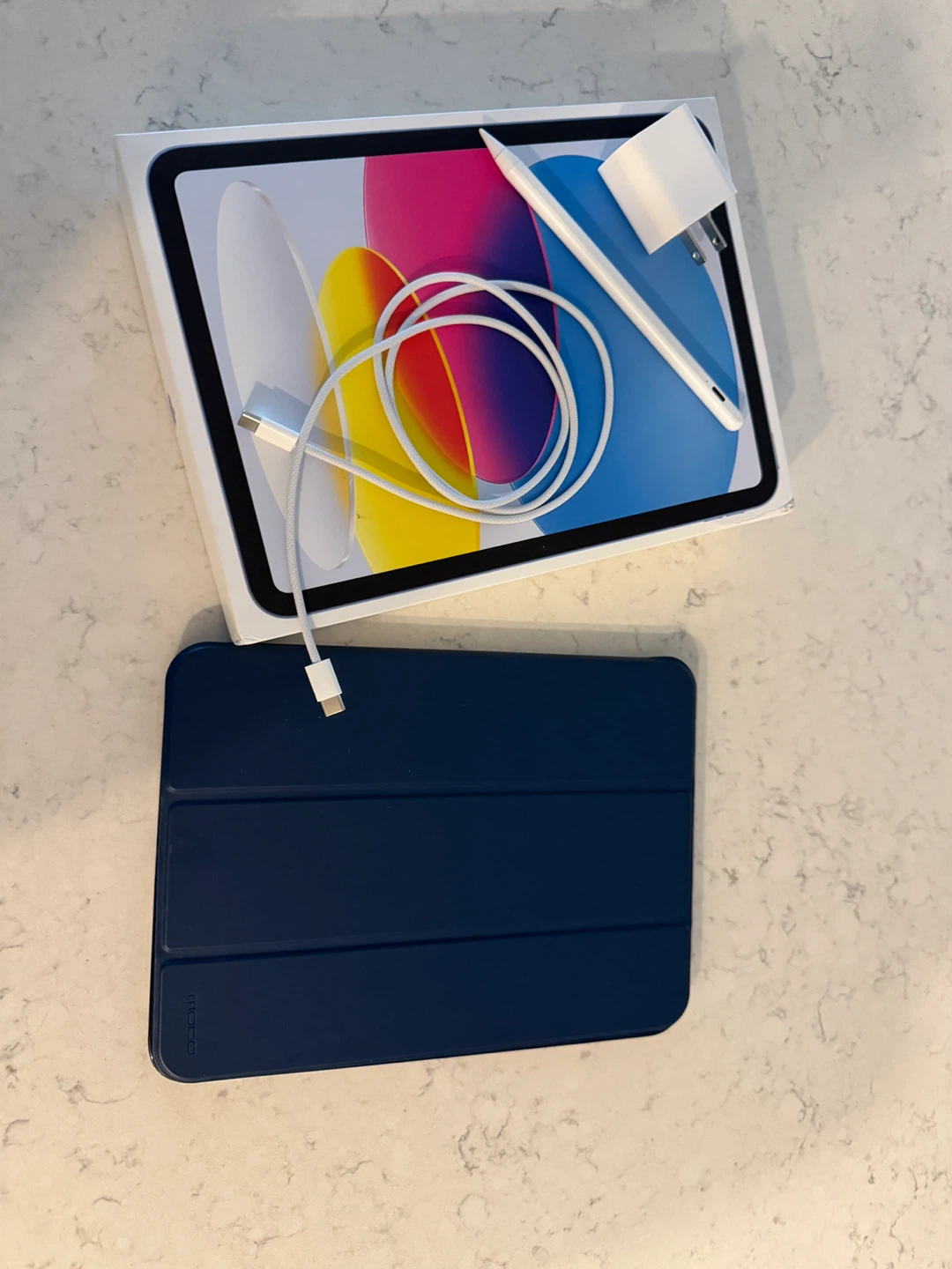 Like New Blue iPad 10th generation 64gb, cellular enabled