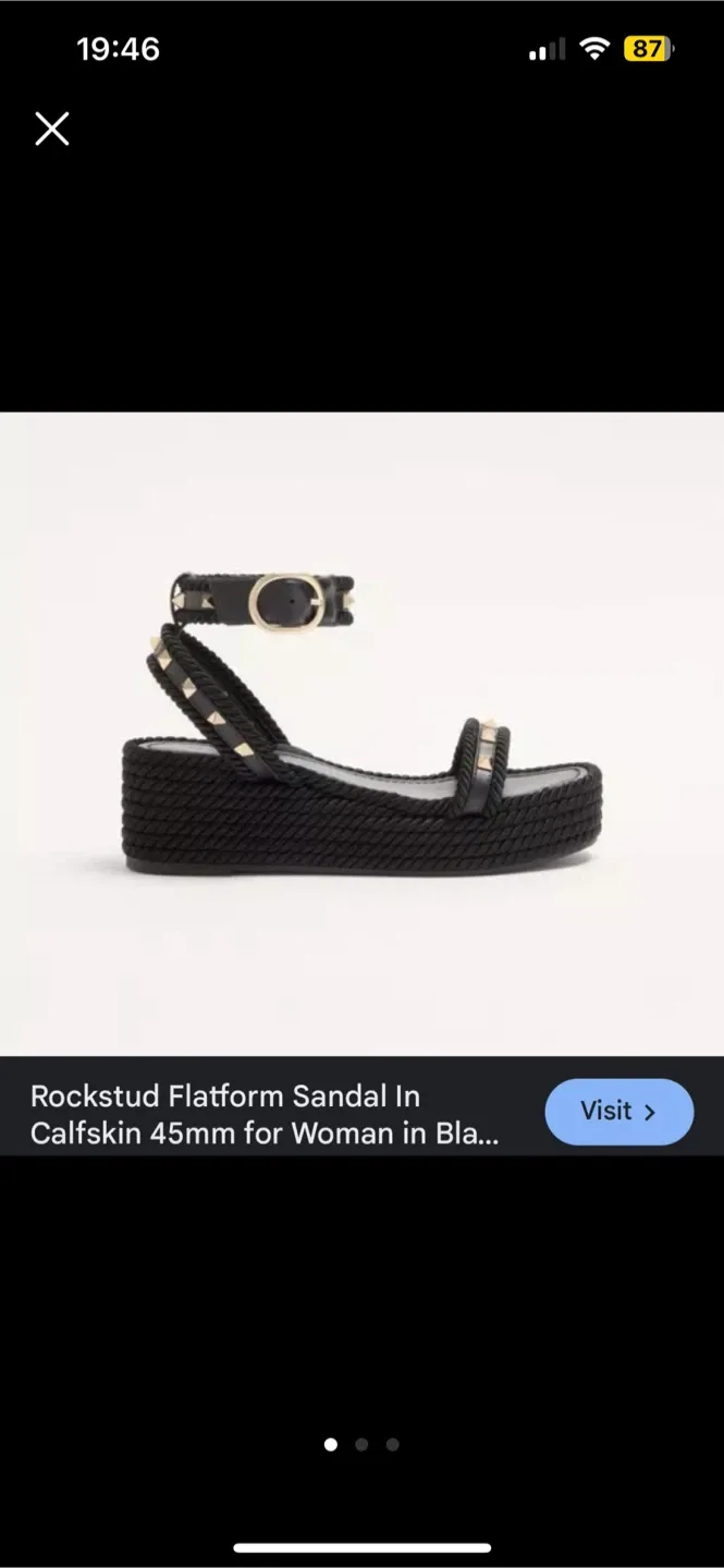 Val Rockstud Sandals, Size 7-7.5 image indicator(3)