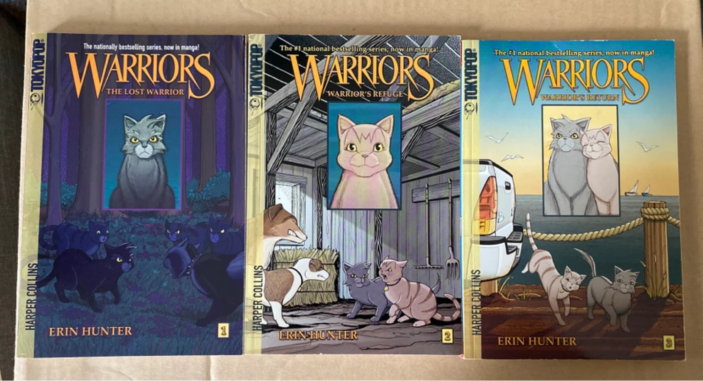 Warriors Manga Series by Erin Hunter - 5 Books - photo 2