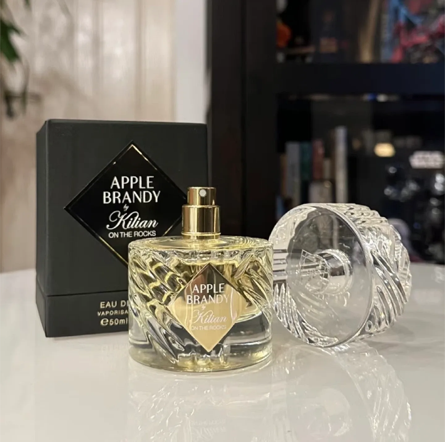 (Retail $396)New Kilian Apple Brandy On the Rocks Eau de Parfum image indicator(3)