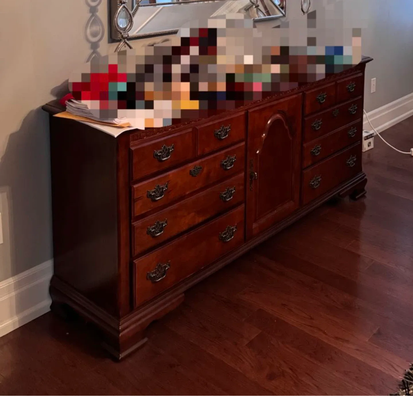 Wooden Dresser thumbnail