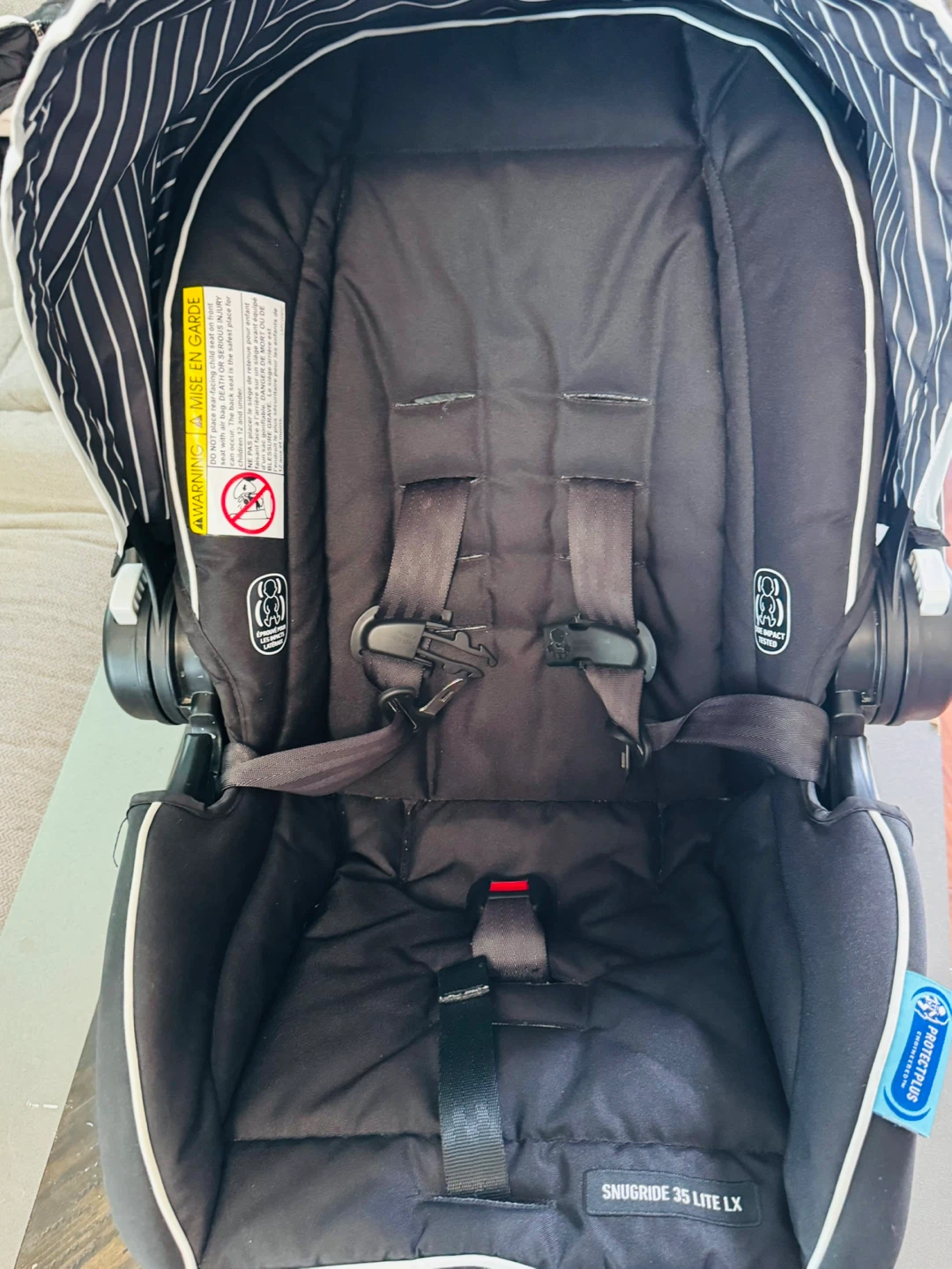 Graco SnugRide 35 Lite LX Infant Car Seat