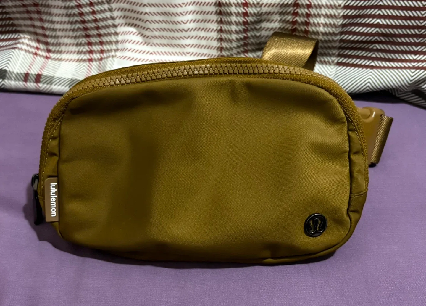 Lululemon Everywhere Belt Bag  with Long strap- 1L thumbnail