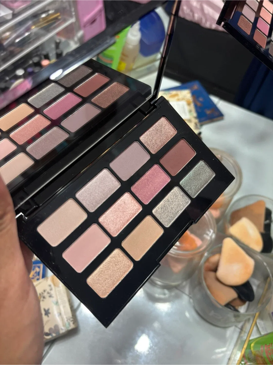 Laura Geller The Casual Collection Eyeshadow Palette image indicator(3)