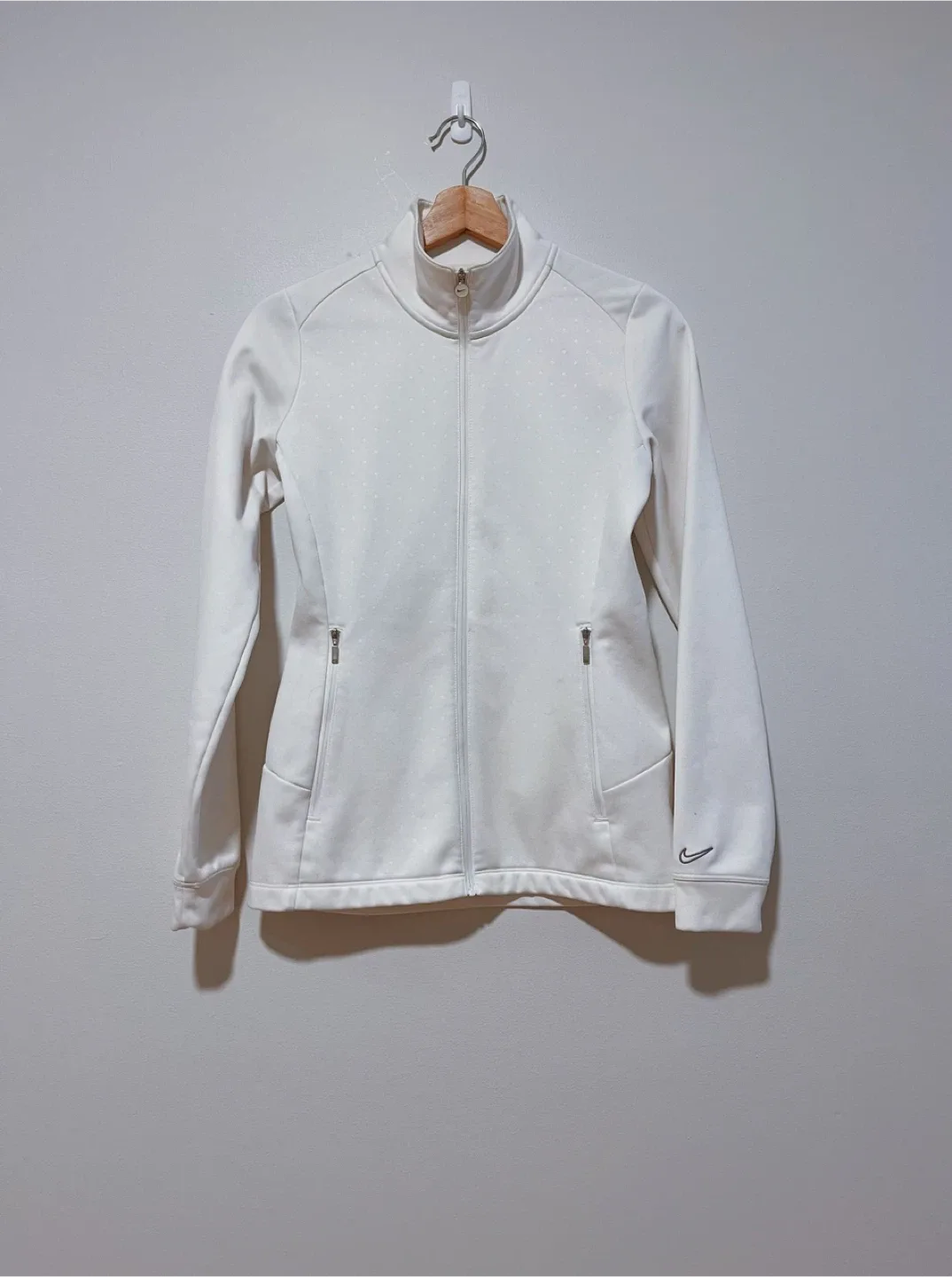 Women’s Nike & Zella Fleece Jackets image indicator(4)