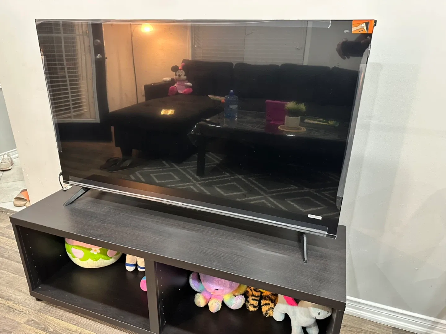 50” TCL 4K QLED Smart Google TV image indicator(3)