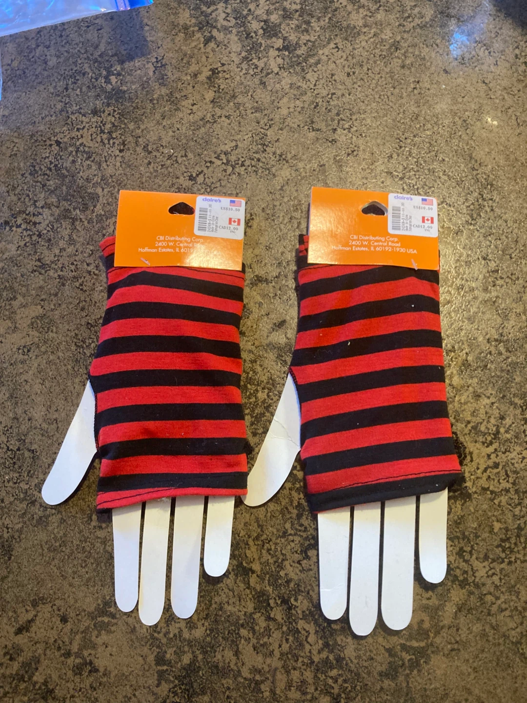 Claire's Red & Black Striped Fingerless Gloves - NEW - photo 2
