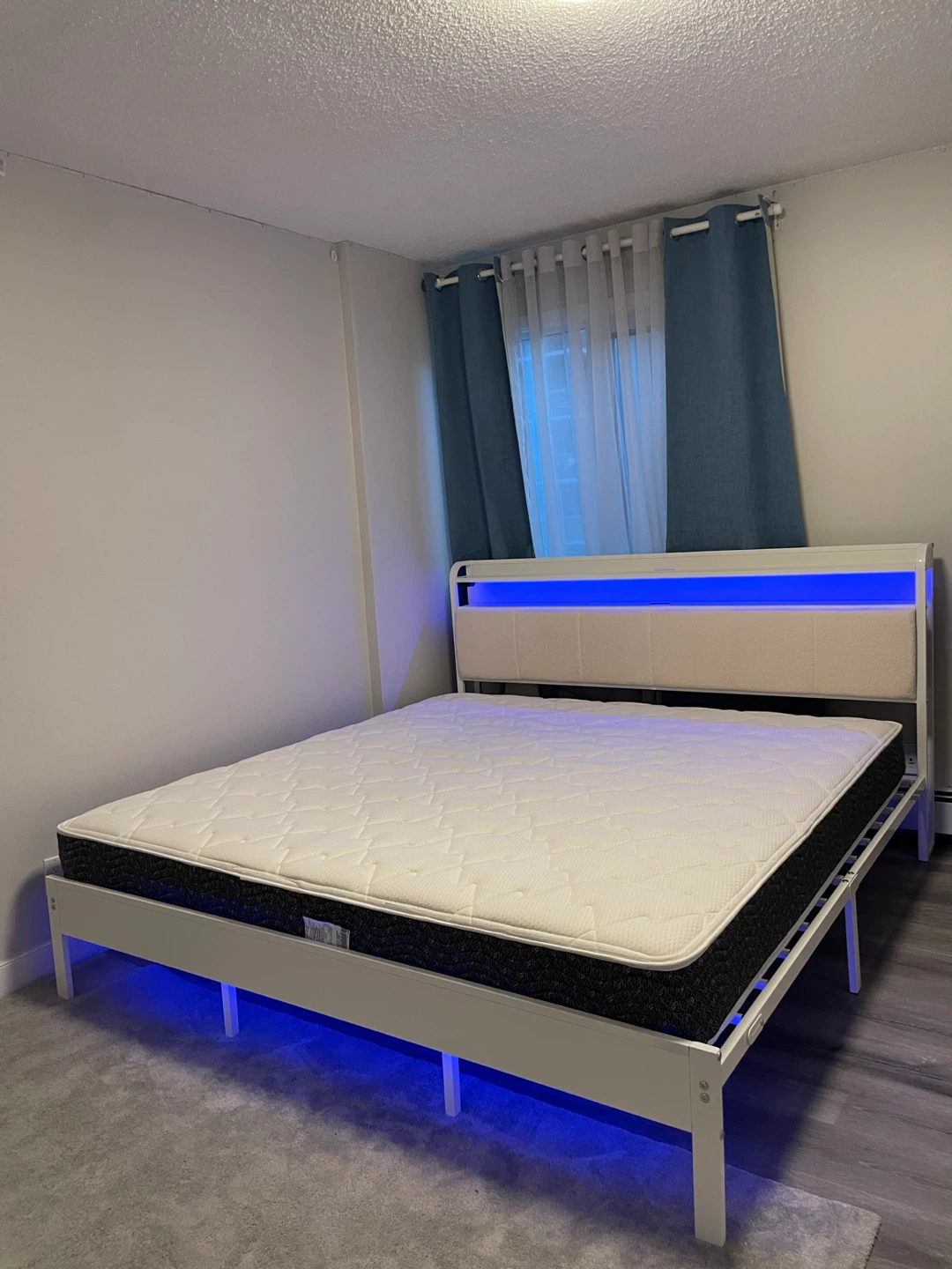 King Size Bed frame with LED light - photo 2