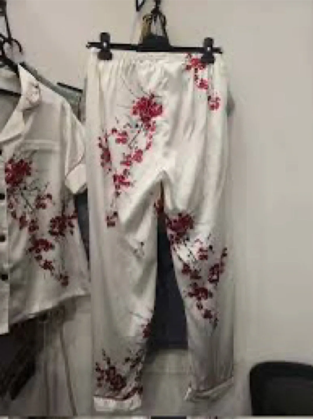 Floral Print Silk Pajama Set image indicator(2)