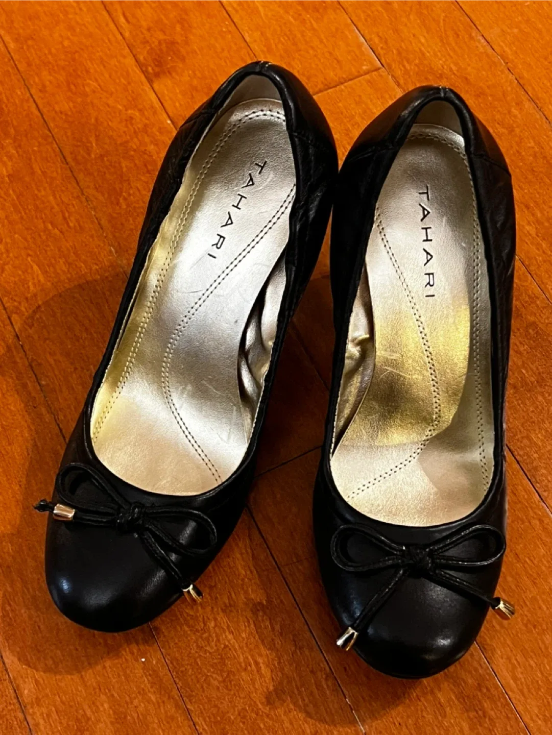 Tahari Black Leather Heels - Size 6