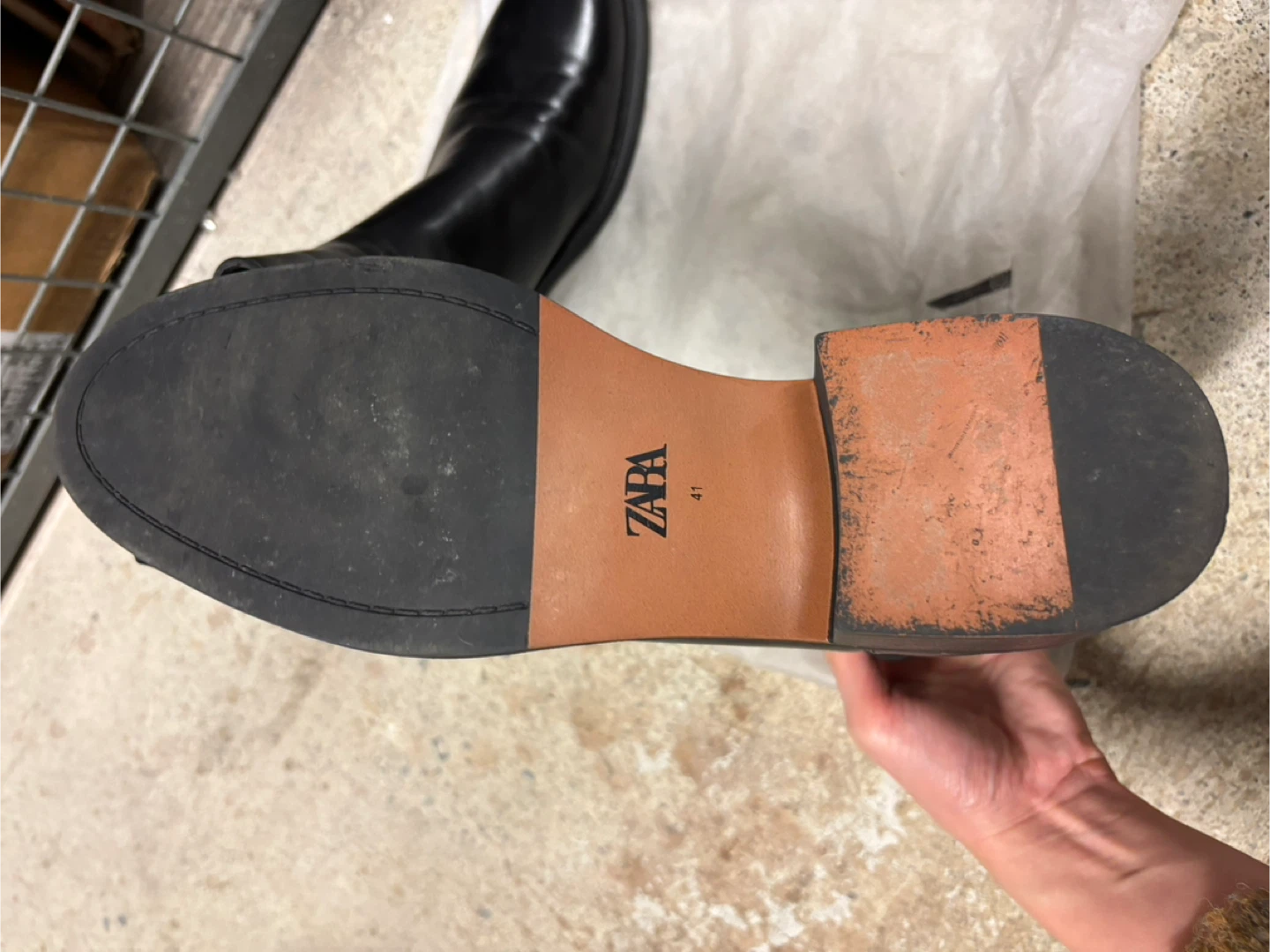 Zara Black Chelsea Boots Size 41 - photo 2