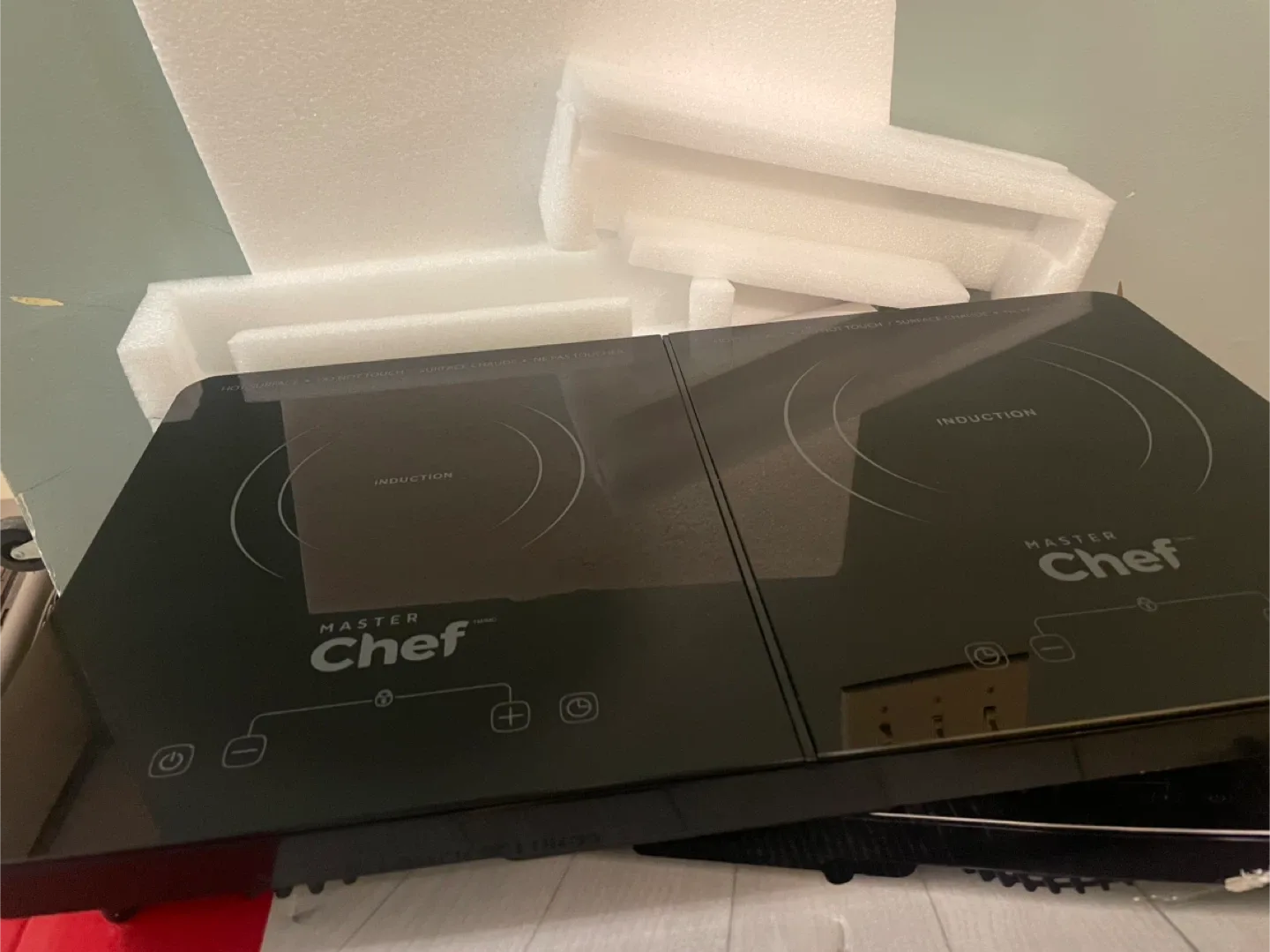 Master Chef Double-Burner Induction Cooktop - New! image indicator(2)