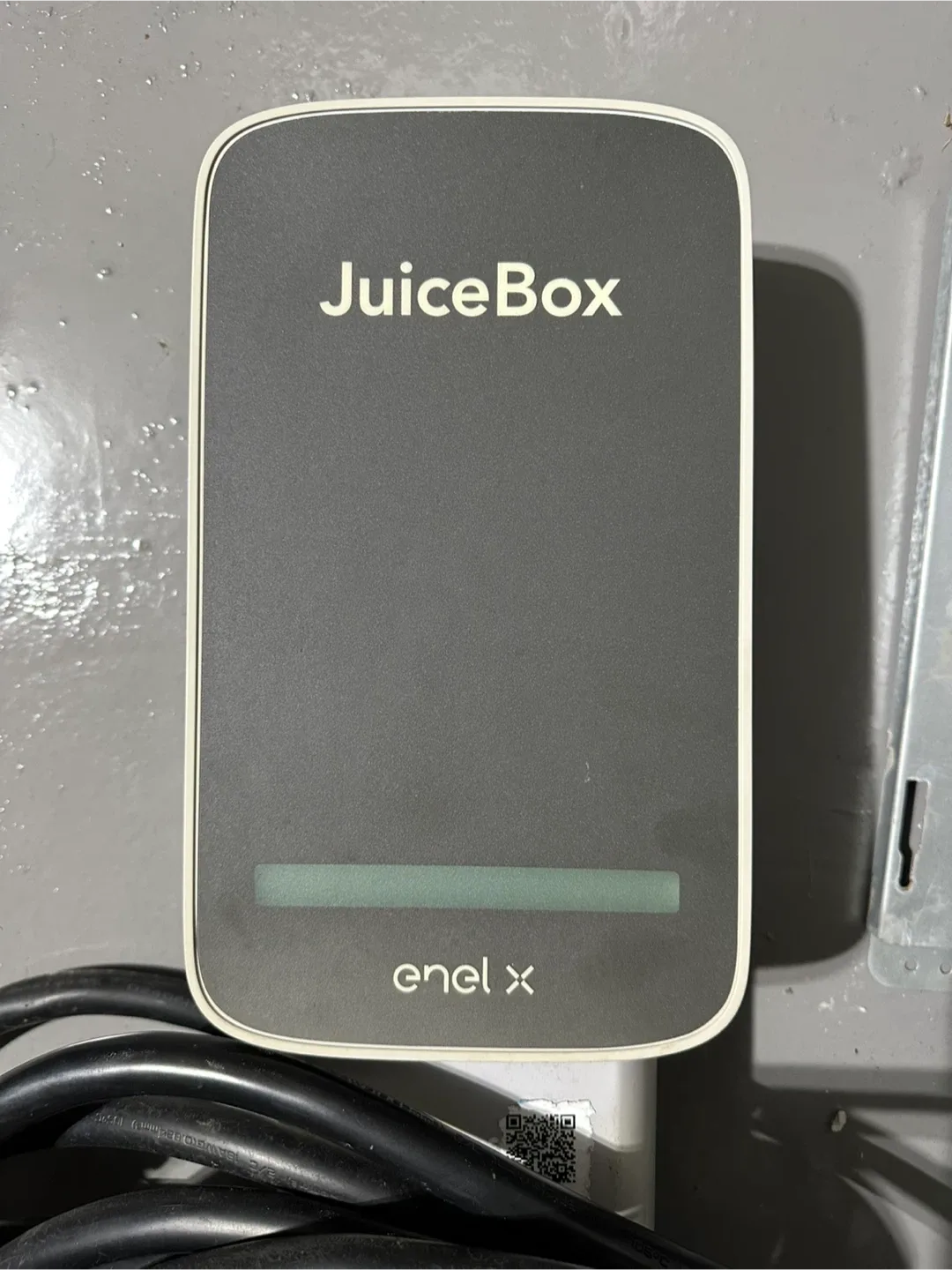 JuiceBox Enel X EV Charger image indicator(2)