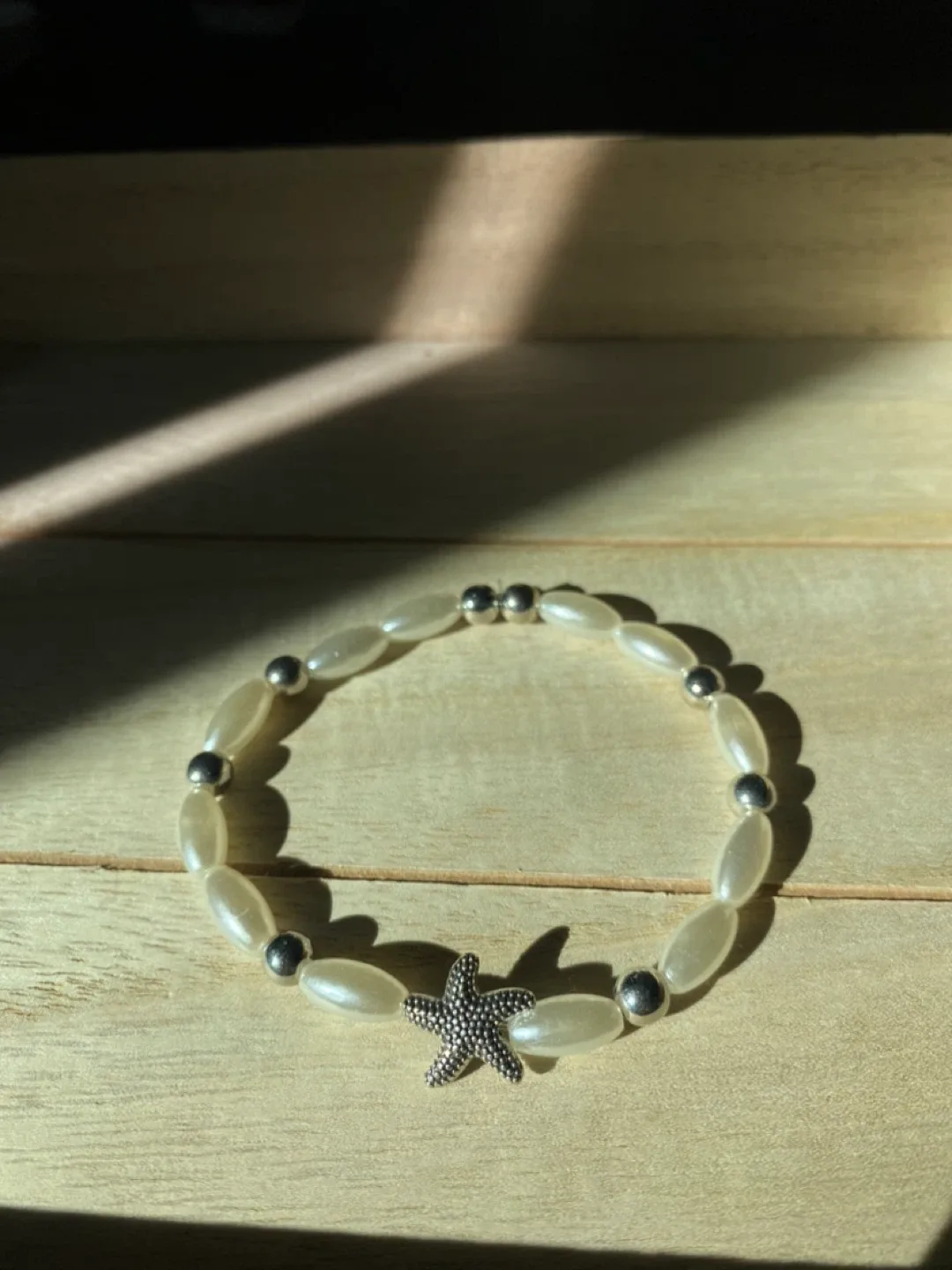 Handmade Beaded Bracelet & Phone charms image indicator(4)