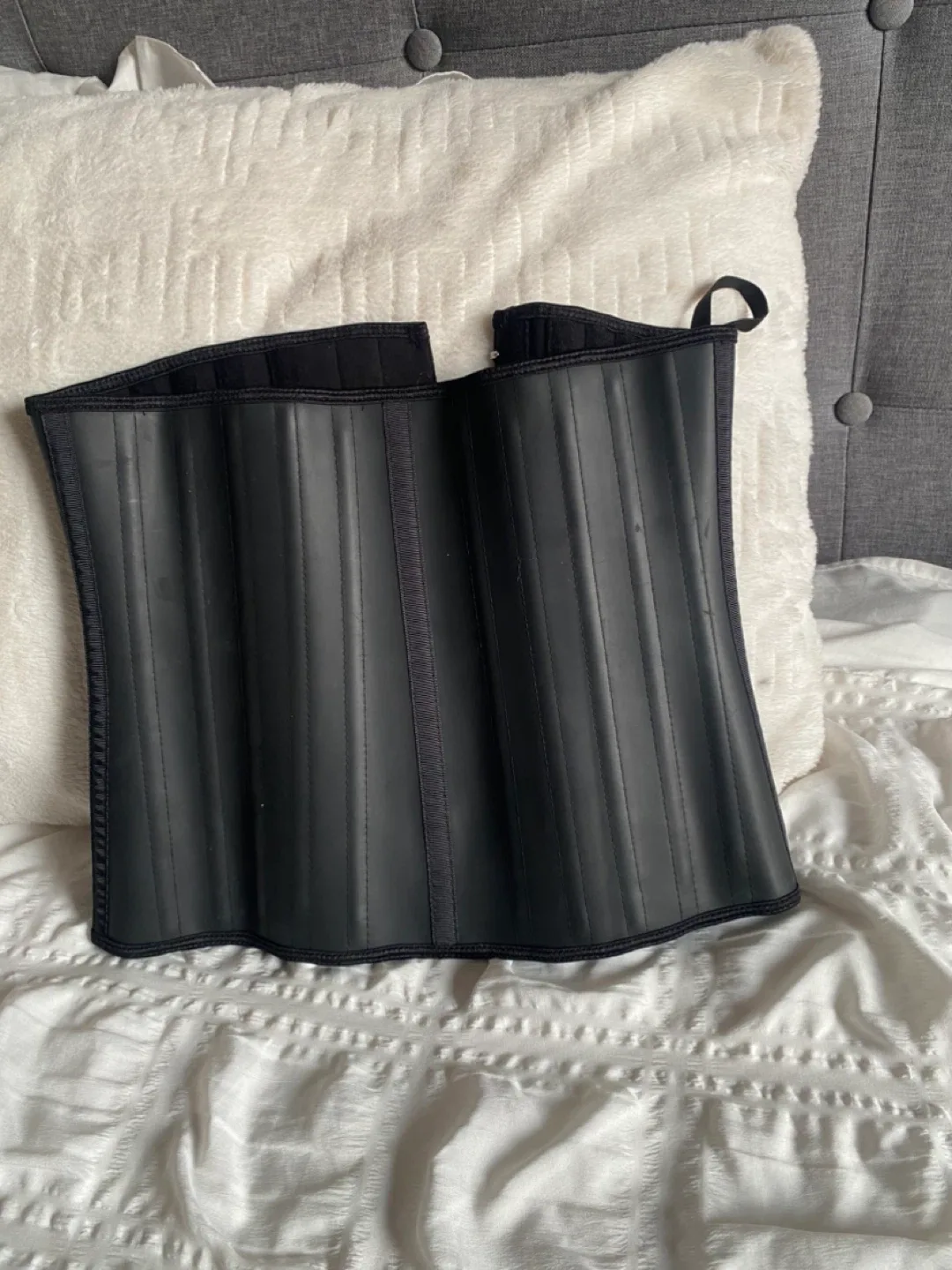 YIANNA Waist Trainer Corset - Black image indicator(3)