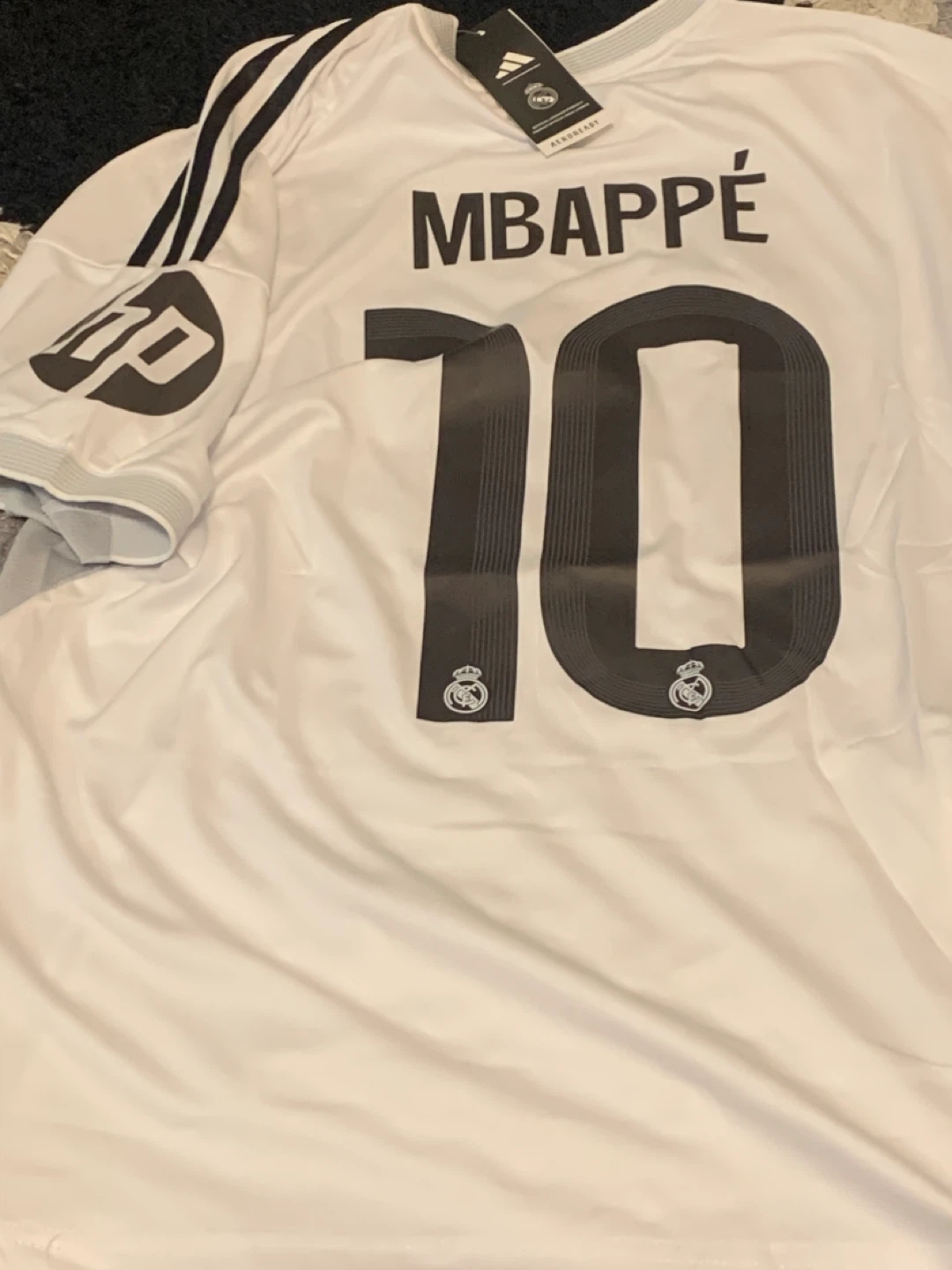 Adidas Real Madrid Mbappe #10 Jersey - Size L - photo 3