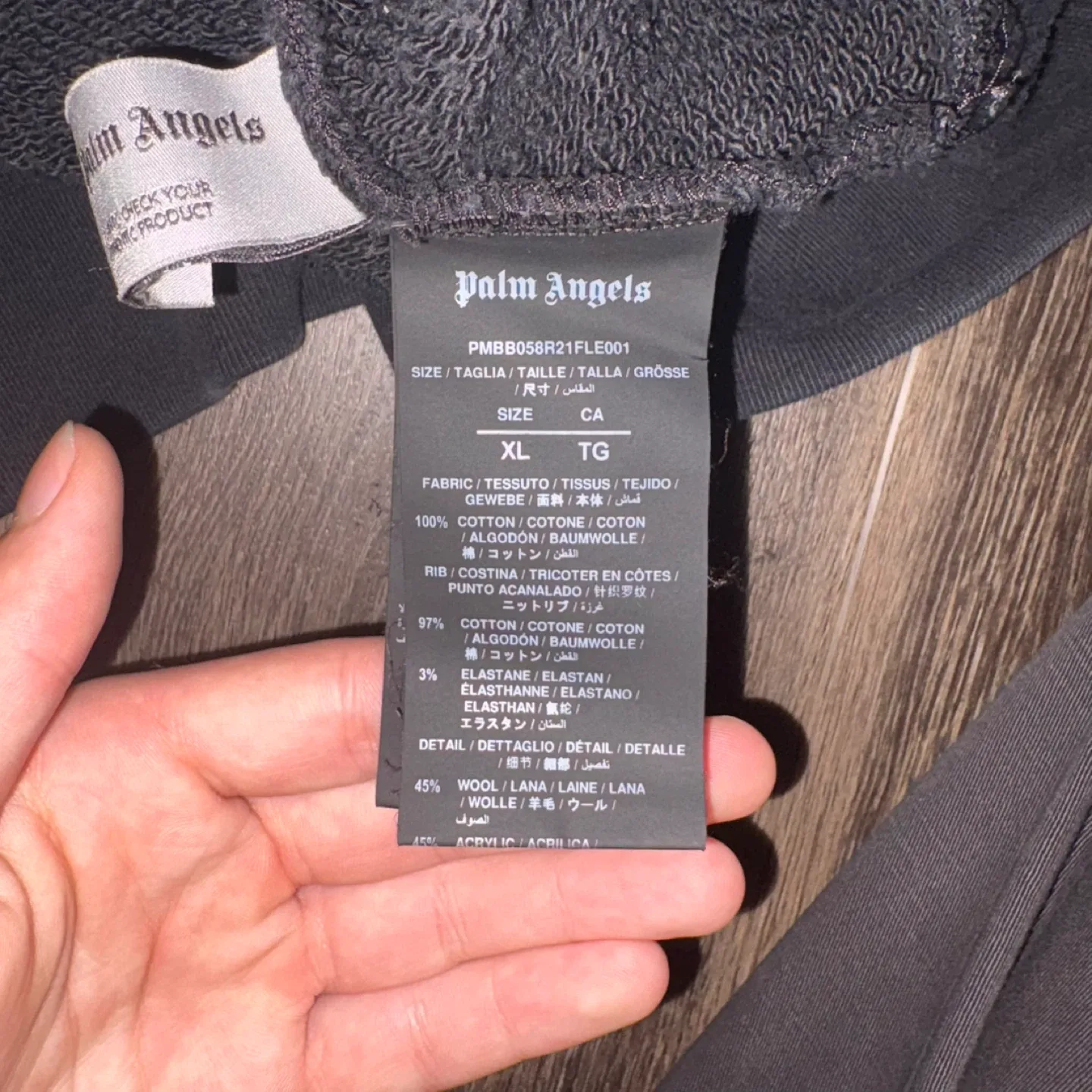 Palm Angels Black Bear Hoodie - Size XL image indicator(3)