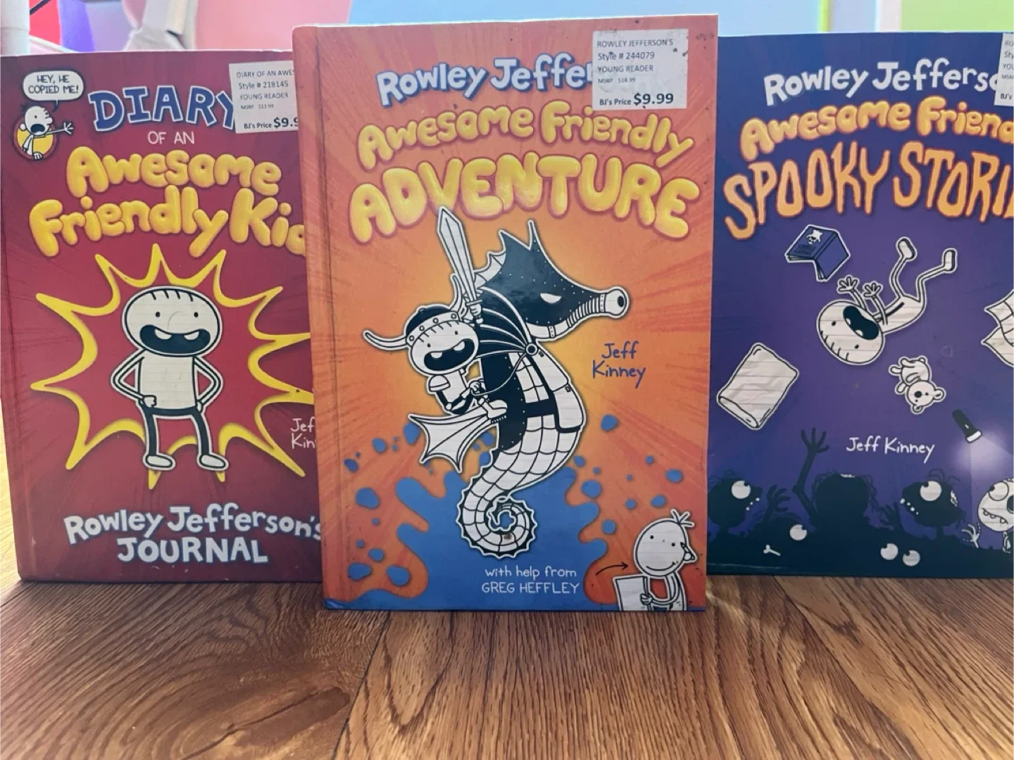 Diary of a Wimpy Kid Book Series by Jeff Kinney image indicator(6)