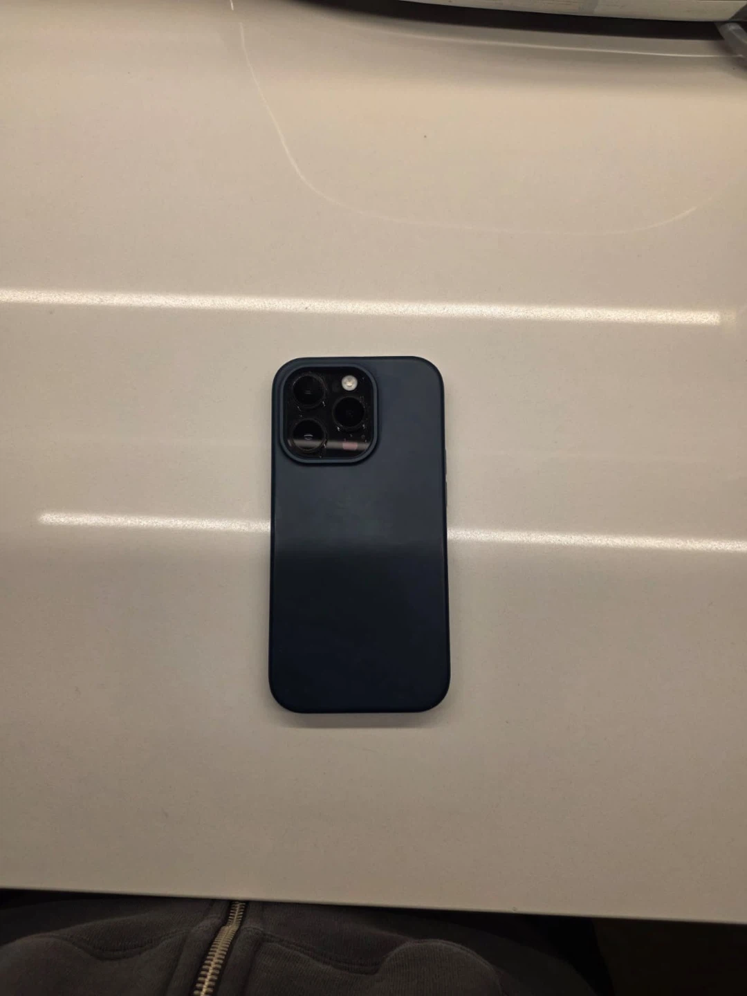 Apple iPhone 14 Pro - Like New - photo 2