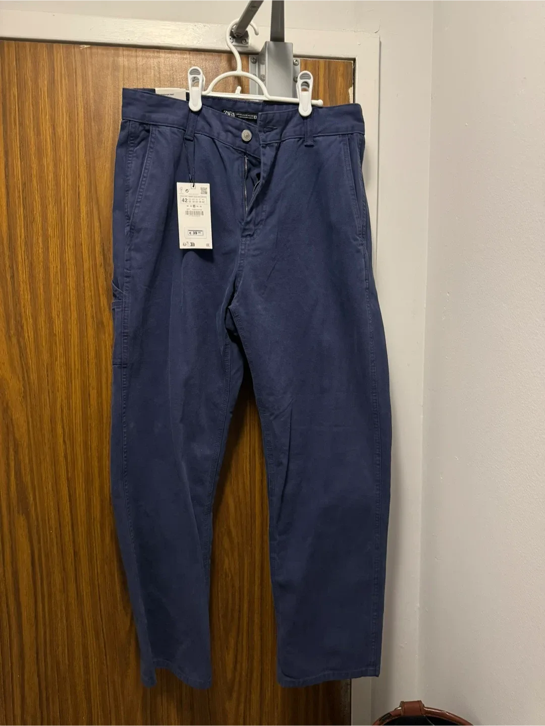Zara Carpenter Pants - Size 42 - New with Tags image indicator(2)