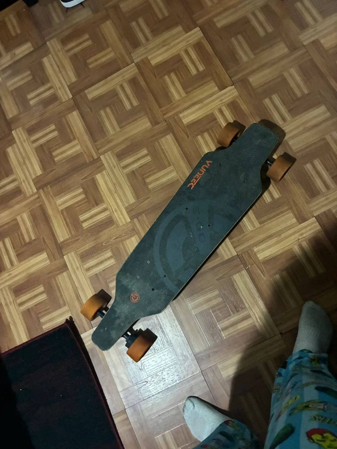Yuneec E-Go Electric Longboard image indicator(3)
