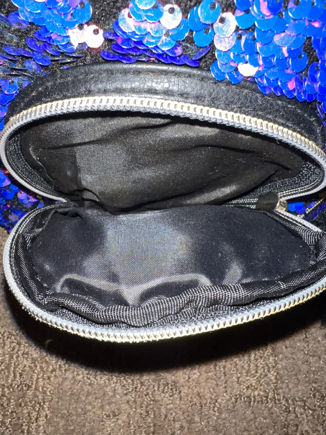 Justice Sequin Backpack - Initial V - photo 4