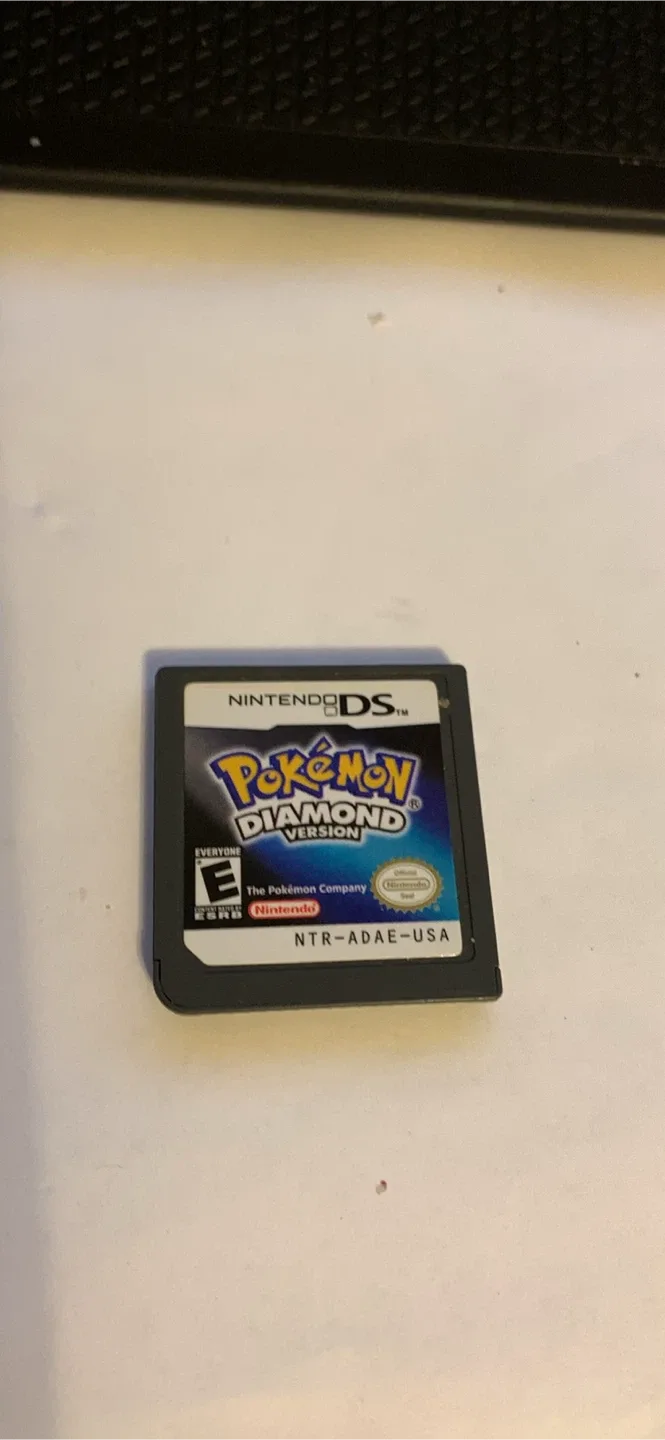 Pokémon Diamond Version for Nintendo DS thumbnail