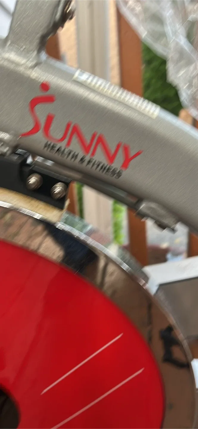 Sunny Health & Fitness Indoor Cycling Bike image indicator(3)