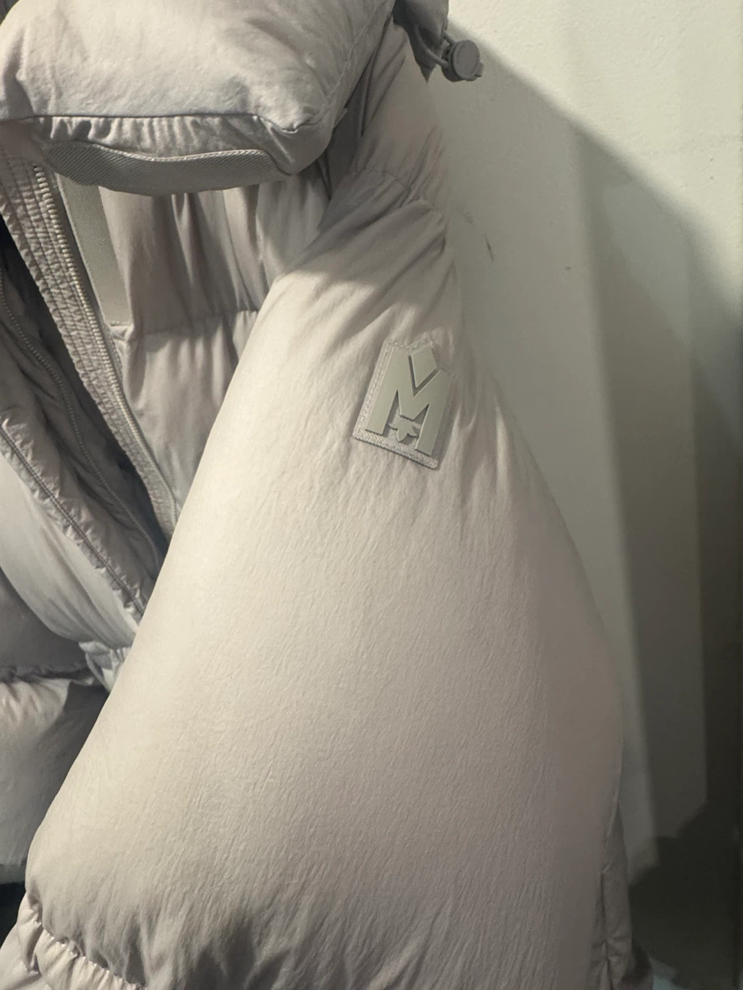 Mackage Lenzi Puffer Coat - XL - Light Grey - photo 3