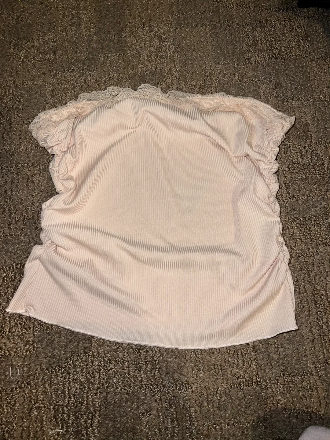 Pink Lace Trim Tube Top image indicator(2)