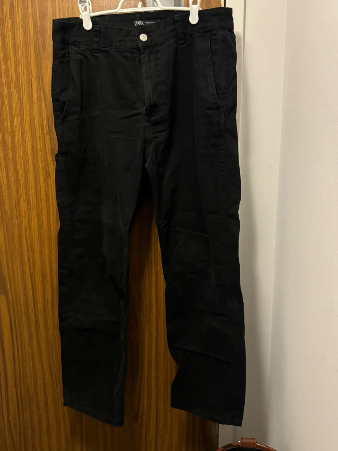 Zara Carpenter Black Pants Size 32 image indicator(2)