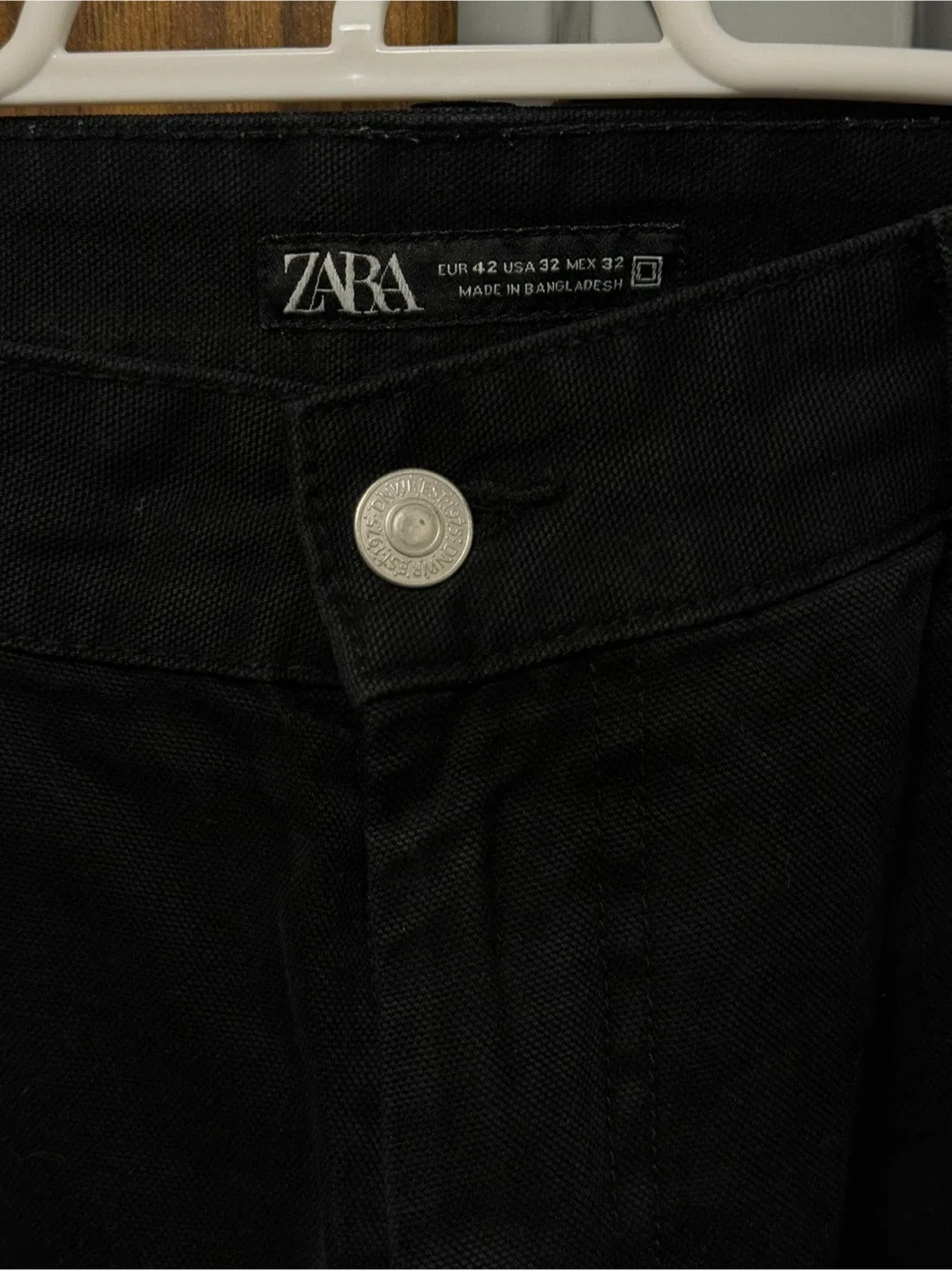 Zara Carpenter Black Pants Size 32