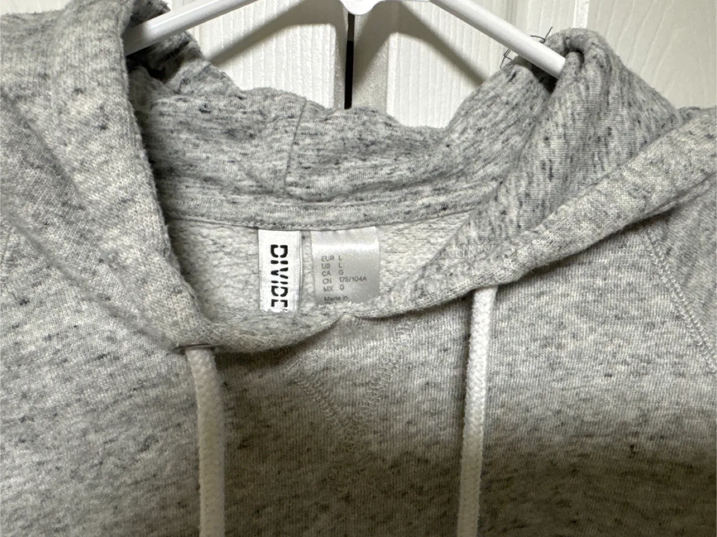 H&M Divided Grey Hoodie - Size L image indicator(2)