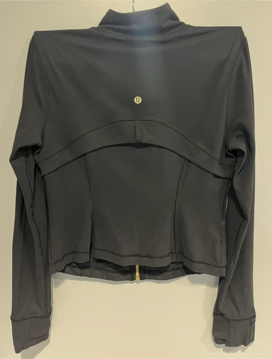 Lululemon Define Cropped Jacket (Size 10) - photo 2