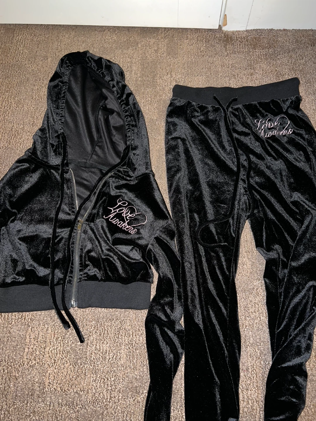 Black velvet tracksuit - photo 2