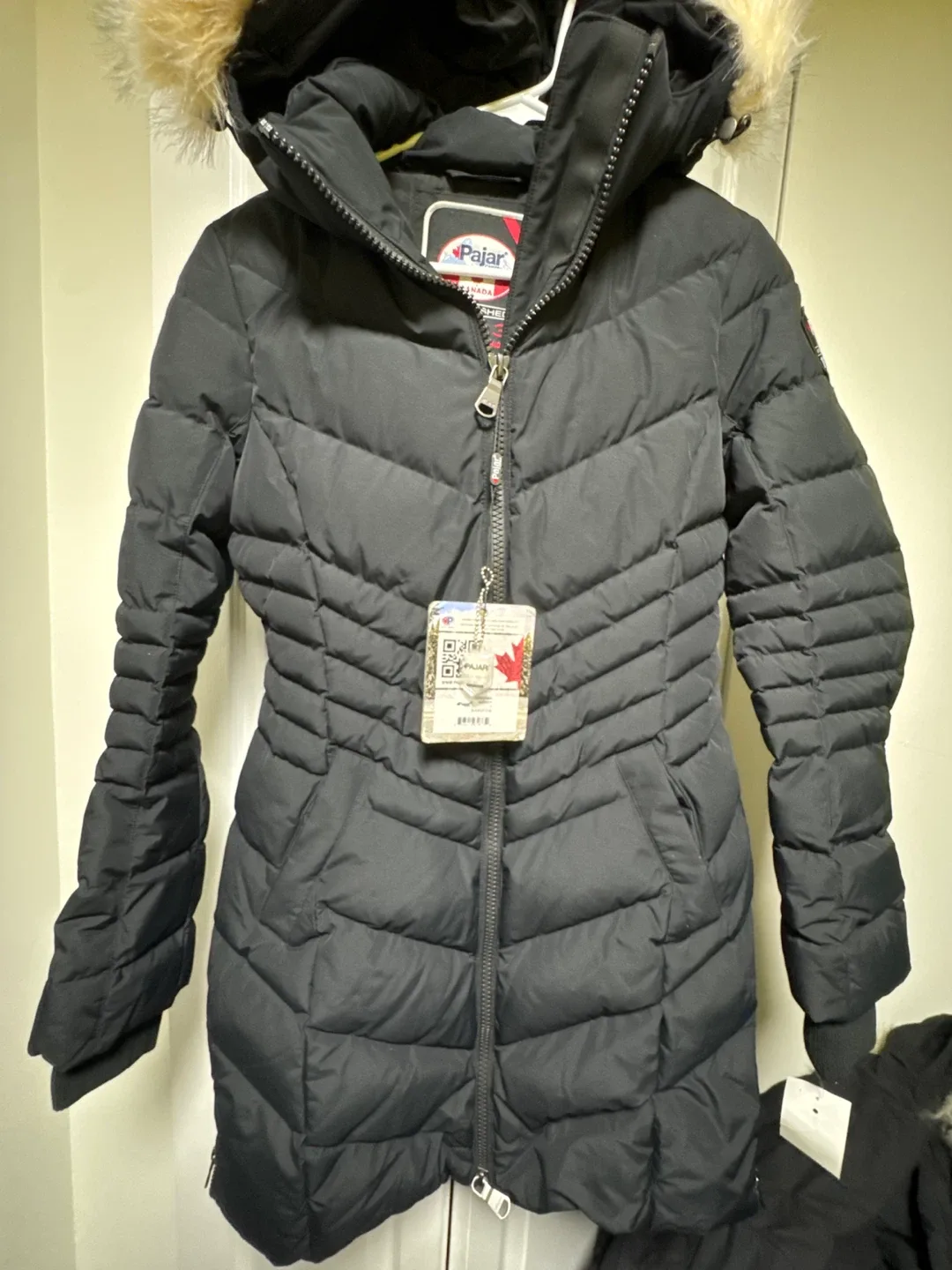 Pajar Black Down Winter Coat - Size M thumbnail