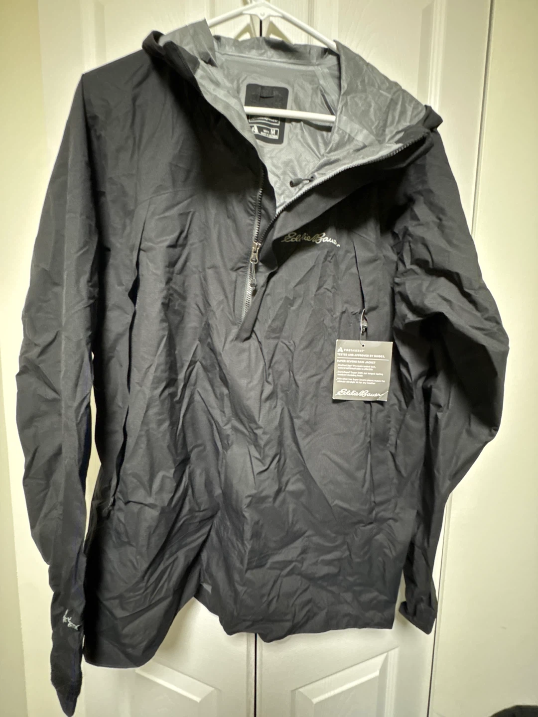 Eddie Bauer Men's Rainfoil Packable Jacket - Black